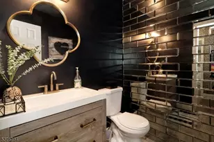 2 Claridge Dr 3Iw, Verona Twp., NJ 07044 - Photo 10