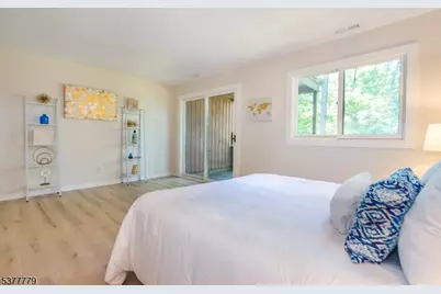 2 Davos Dr #7, Vernon, NJ 07462 - Photo 24