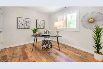 2 Davos Dr #7, Vernon, NJ 07462 - Photo 14