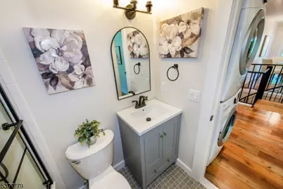 2 Davos Dr #7, Vernon, NJ 07462 - Photo 16