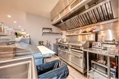 432 Old Main Street, Franklin Township, NJ 08802 - Photo 12