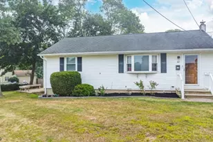 1 Gail Dr, Roxbury Township, NJ 07876 - Photo 1