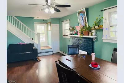 318 Halsey St, Plainfield, NJ 07063 - Photo 2