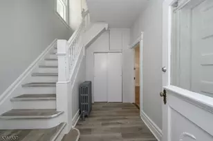 23 Komorn St Unit, Newark, NJ 07105 - Photo 4