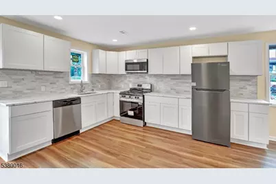 840-Aft Parkside Ave, Trenton, NJ 08618 - Photo 6