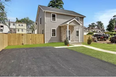 840-Aft Parkside Ave, Trenton, NJ 08618 - Photo 2