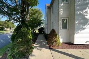 12 Independence Ct, Montville Township, NJ 07045 - Photo 2