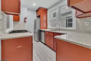 32 Dodd St, East Orange, NJ 07017 - Photo 6