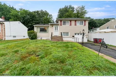286 McLean Pl, Hillside, NJ 07205 - Photo 1