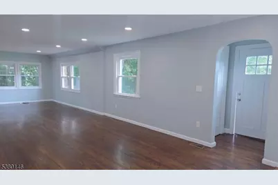 29 Stansfield Pl, North Haledon, NJ 07508 - Photo 6