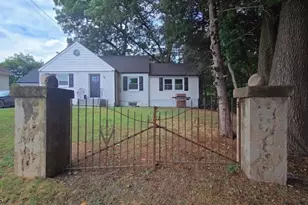 29 Stansfield Pl, North Haledon, NJ 07508 - Photo 2