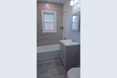 29 Stansfield Pl, North Haledon, NJ 07508 - Photo 10