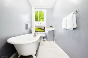 129 Greenwood Ave, East Orange, NJ 07017 - Photo 12