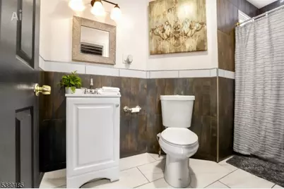 129 Greenwood Ave, East Orange, NJ 07017 - Photo 8