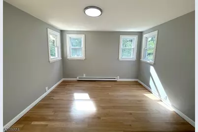 38 E Shawnee Trl, Jefferson Township, NJ 07885 - Photo 28