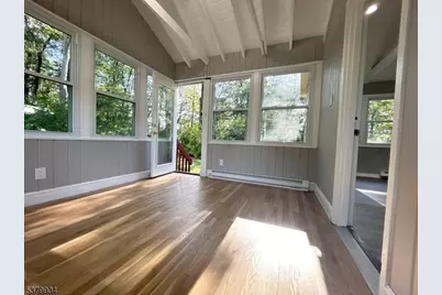 38 E Shawnee Trl, Jefferson Township, NJ 07885 - Photo 18