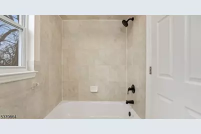 695 S 11th St 2nd Floor, Newark, NJ 07103 - Photo 12