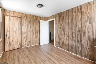 22 Swaine Pl, West Orange Township, NJ 07052 - Photo 16