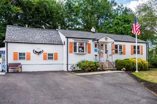 412 N 4th Ave, Hawthorne, NJ 07506 - Photo 1