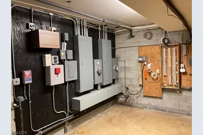 699 Route 202 South, Readington, NJ 08822 - Photo 22