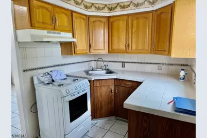 62 Albion Ave, Paterson, NJ 07502 - Photo 12