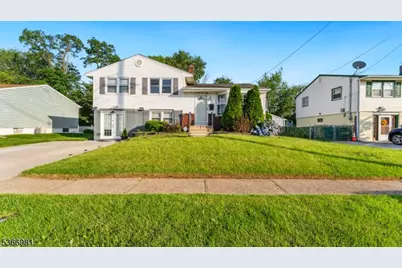 32 Washington Ave, Edgewater Park Twp., NJ 08010 - Photo 1