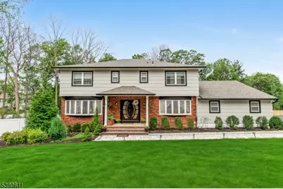 15 Lookout Point Trail, Totowa, NJ 07512 - Photo 1