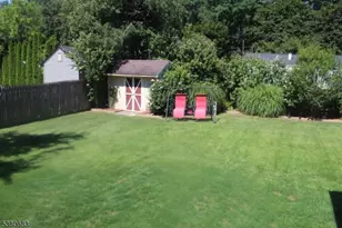 133 Deerfield Dr, Hackettstown, NJ 07840 - Photo 18