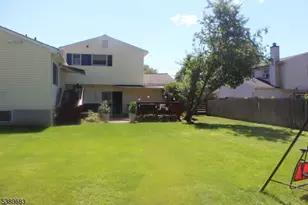 133 Deerfield Dr, Hackettstown, NJ 07840 - Photo 20