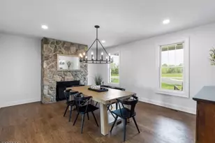 134 Hillsborough Rd, Hillsborough Township, NJ 08844 - Photo 18