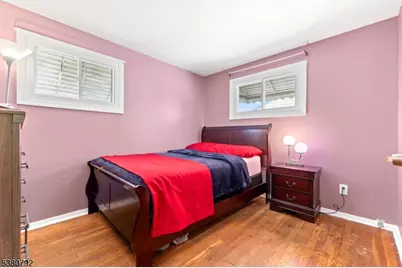 210 Buchanan St, Linden, NJ 07036 - Photo 10