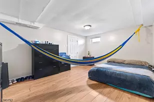 210 Buchanan St, Linden, NJ 07036 - Photo 16