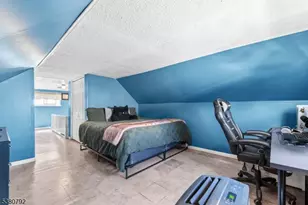 210 Buchanan St, Linden, NJ 07036 - Photo 12