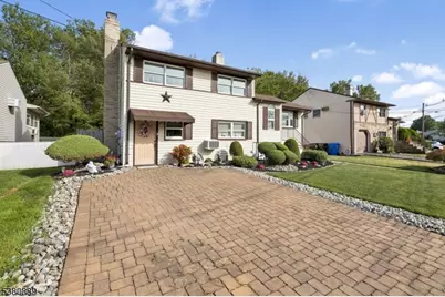 266 Amherst Ave, Woodbridge Township, NJ 07067 - Photo 2