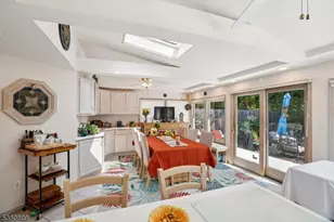 266 Amherst Ave, Woodbridge Township, NJ 07067 - Photo 24