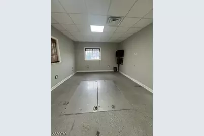 19 E Centre St, Nutley, NJ 07110 - Photo 10