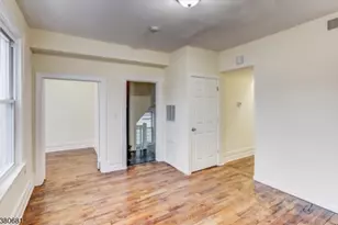 277 Wainwright St, Newark, NJ 07112 - Photo 2