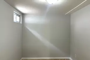 2950 Washington Rd, Sayreville, NJ 08859 - Photo 32