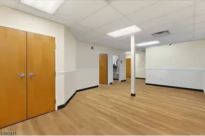 170 Township Line Rd, Hillsborough Township, NJ 08844 - Photo 8