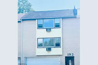 192 Park St Unit 2, East Orange, NJ 07017 - Photo 2