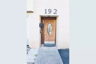 192 Park St Unit 2, East Orange, NJ 07017 - Photo 4