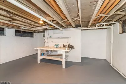 212 N Beverwyck Rd, Parsippany, NJ 07034 - Photo 28