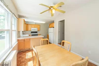 212 N Beverwyck Rd, Parsippany, NJ 07034 - Photo 18