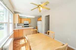 212 N Beverwyck Rd, Parsippany, NJ 07034 - Photo 18