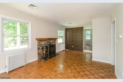 212 N Beverwyck Rd, Parsippany, NJ 07034 - Photo 6