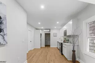 321 William St, Harrison, NJ 07029 - Photo 2