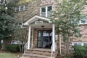 28 W Elizabeth Ave, Linden, NJ 07036 - Photo 1