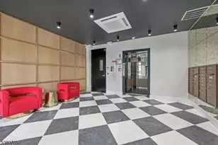 289 Halsey St, Newark, NJ 07102 - Photo 4