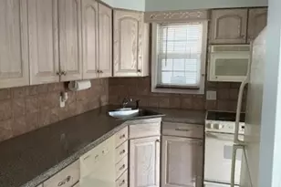 8 Lynn Ct, Florham Park, NJ 07932 - Photo 6