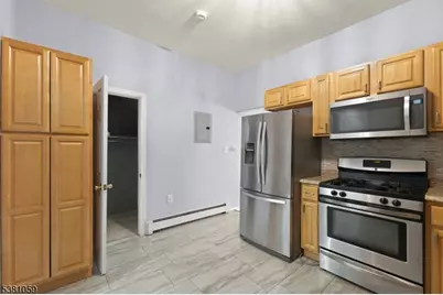 76 Heckel St, Belleville, NJ 07109 - Photo 10